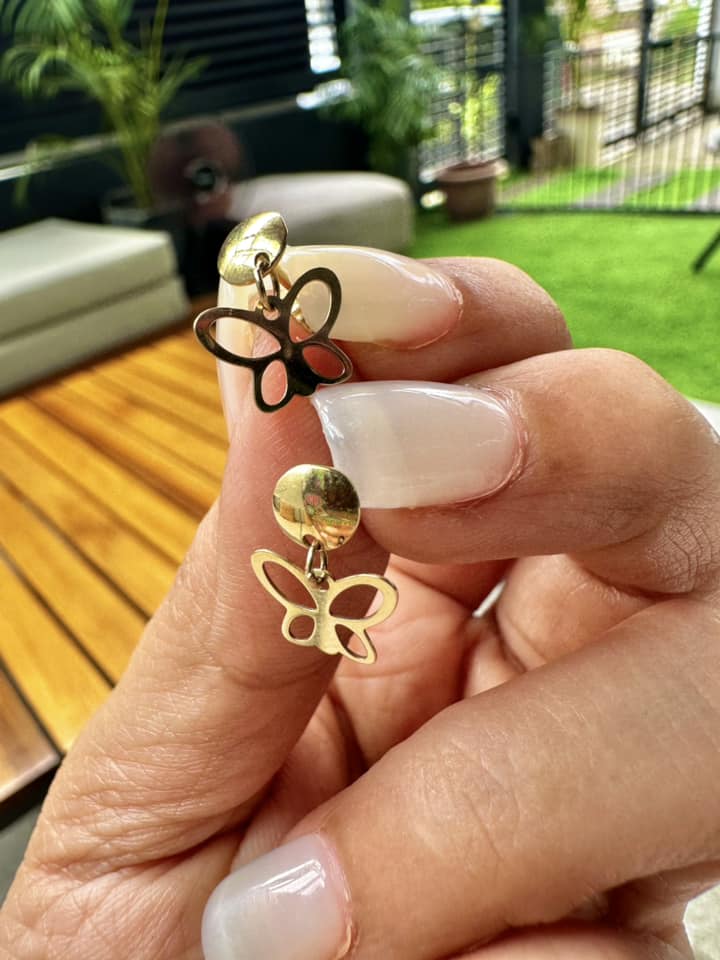 WG03049 E, 18k Saudi Gold Earrings – 1.13 grams