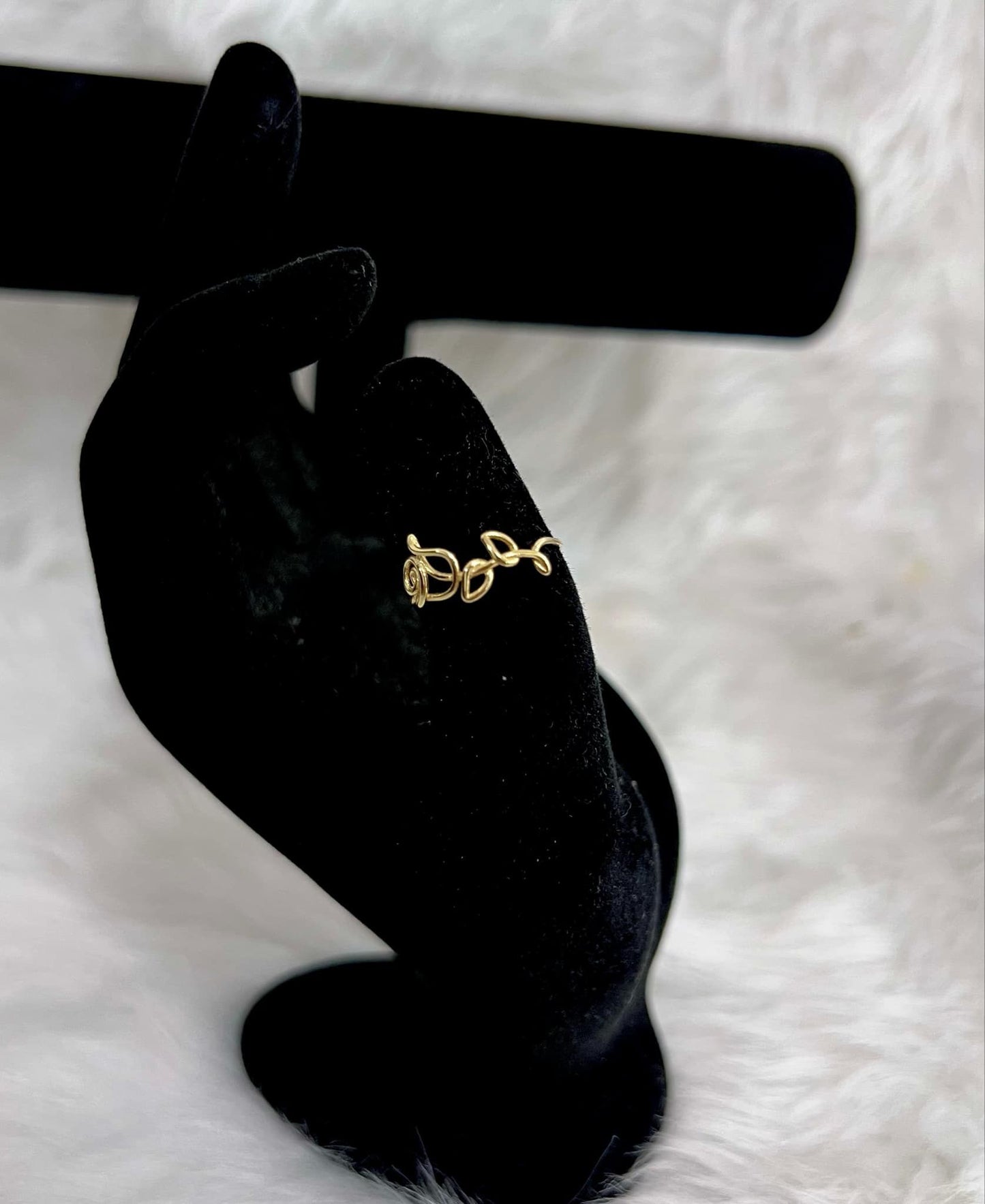 WG03297 R, 18k Saudi Gold Ring – 0.96 grams