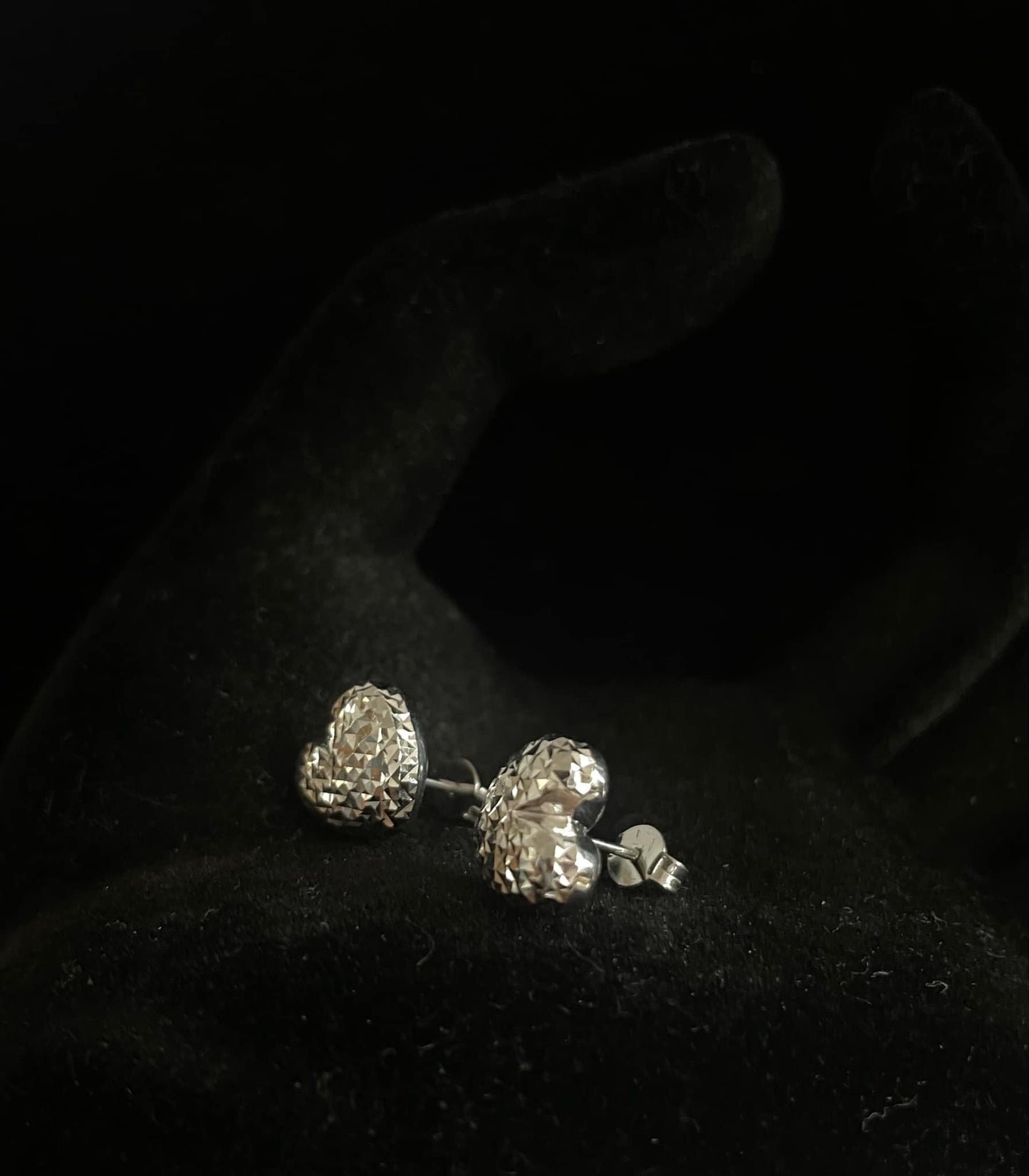 WG03440 E, 18k Saudi Gold Earrings – 2 grams
