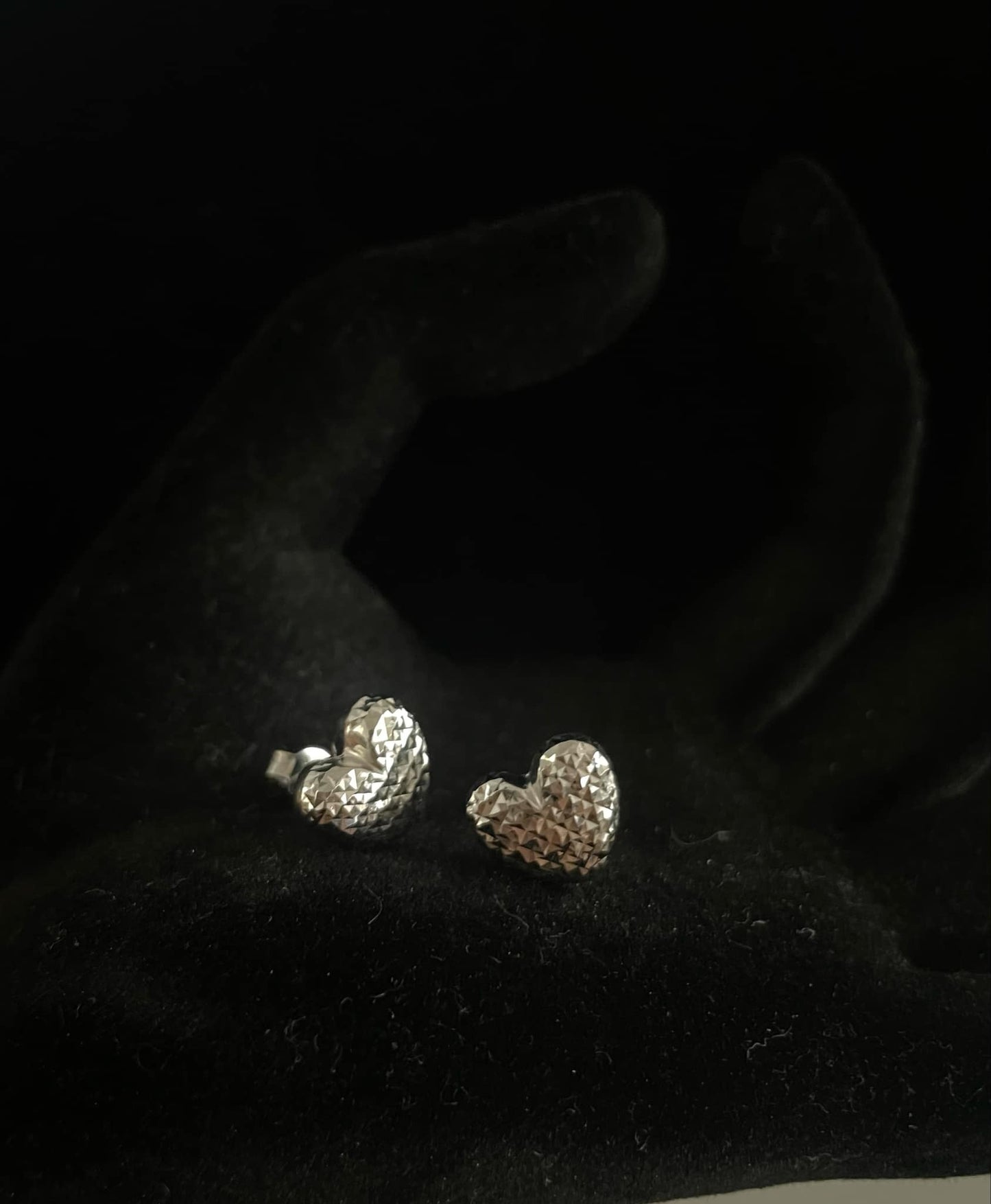WG03440 E, 18k Saudi Gold Earrings – 2 grams