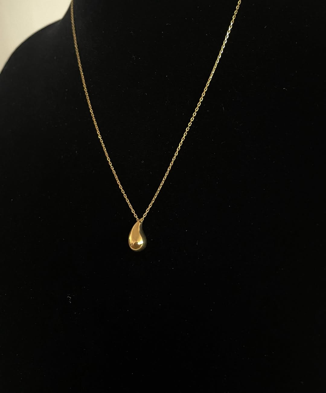 WG003672 18k Saudi Gold Necklace 18" 2.36g