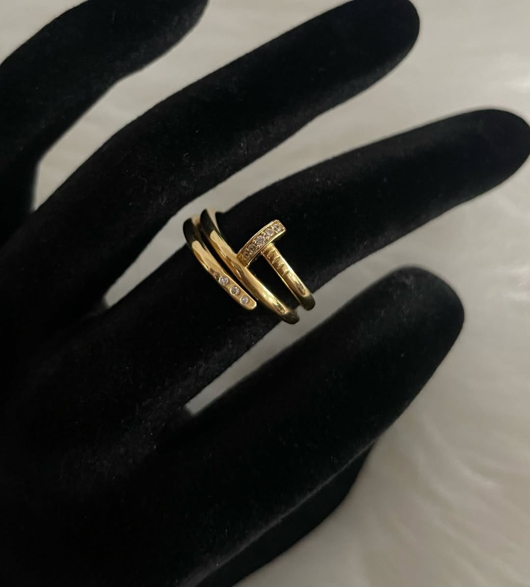 WG003552 18k Saudi Gold Ring - size 6 3.24g
