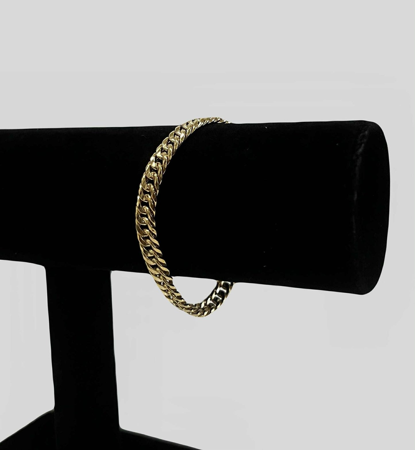 CM00068 B 18k Saudi Gold Bracelet 7.5" 4.47g