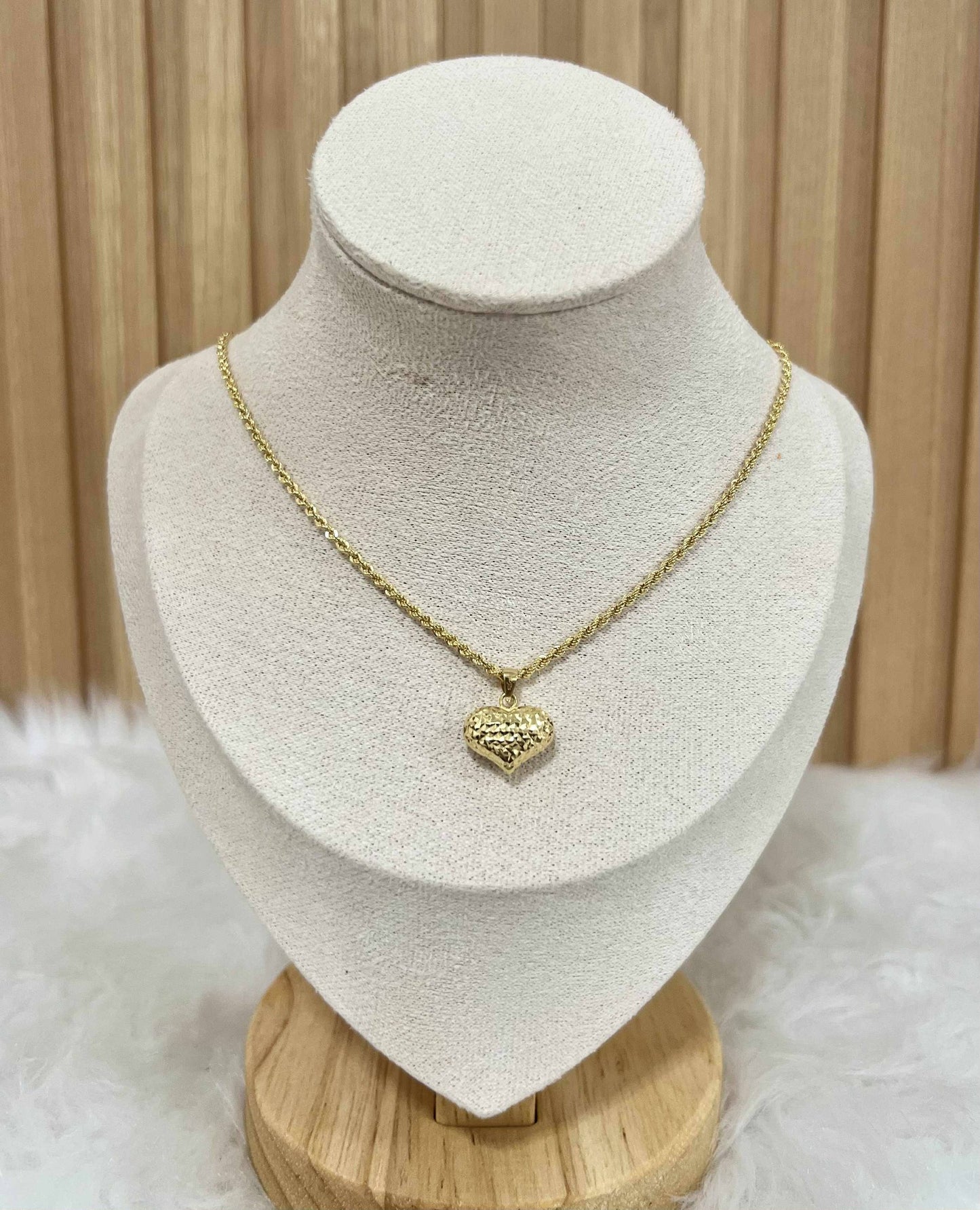 CM00090 Necklace 18k Saudi Gold 20" 2.90g