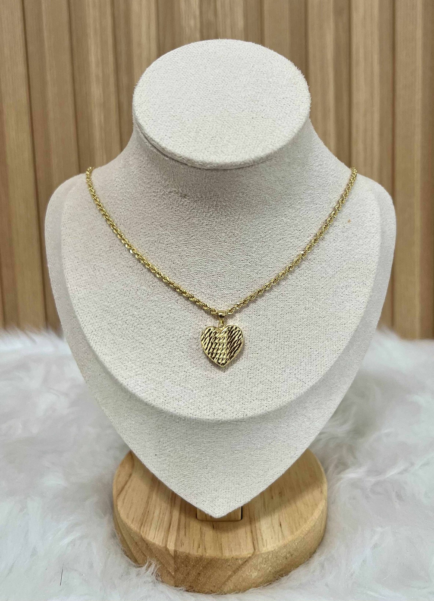 CM00091 Necklace 18k Saudi Gold 20" 4.23g