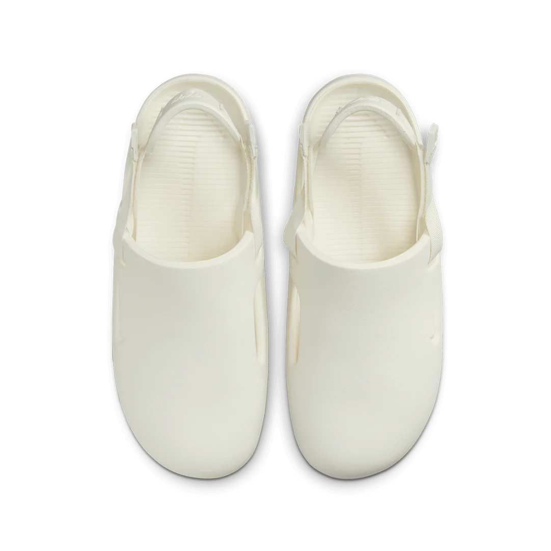 Nike Calm Mule (Slides) Size 7 Slip On