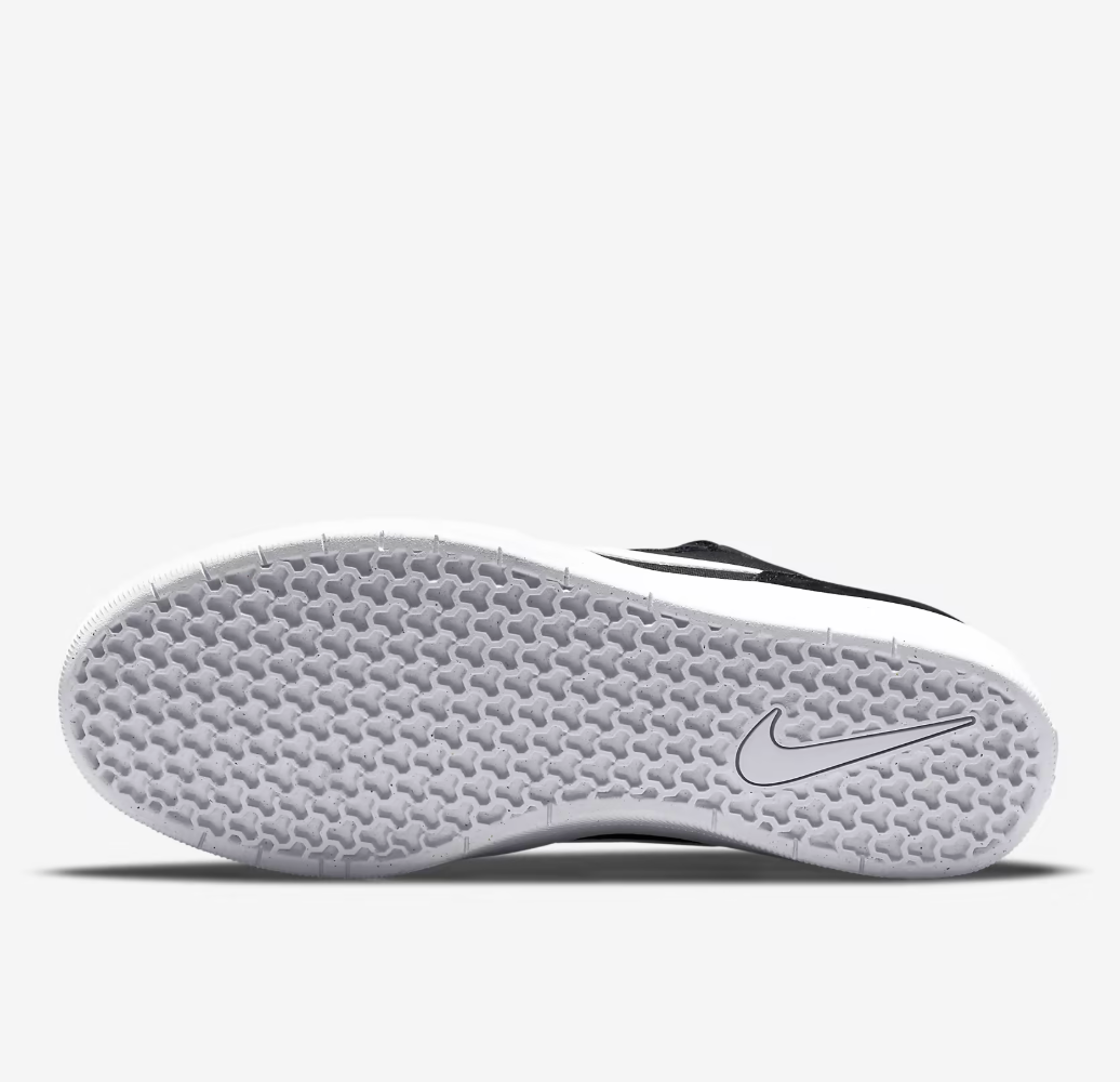Nike SB Force (Black/White) Size 10 and 11 Shoes