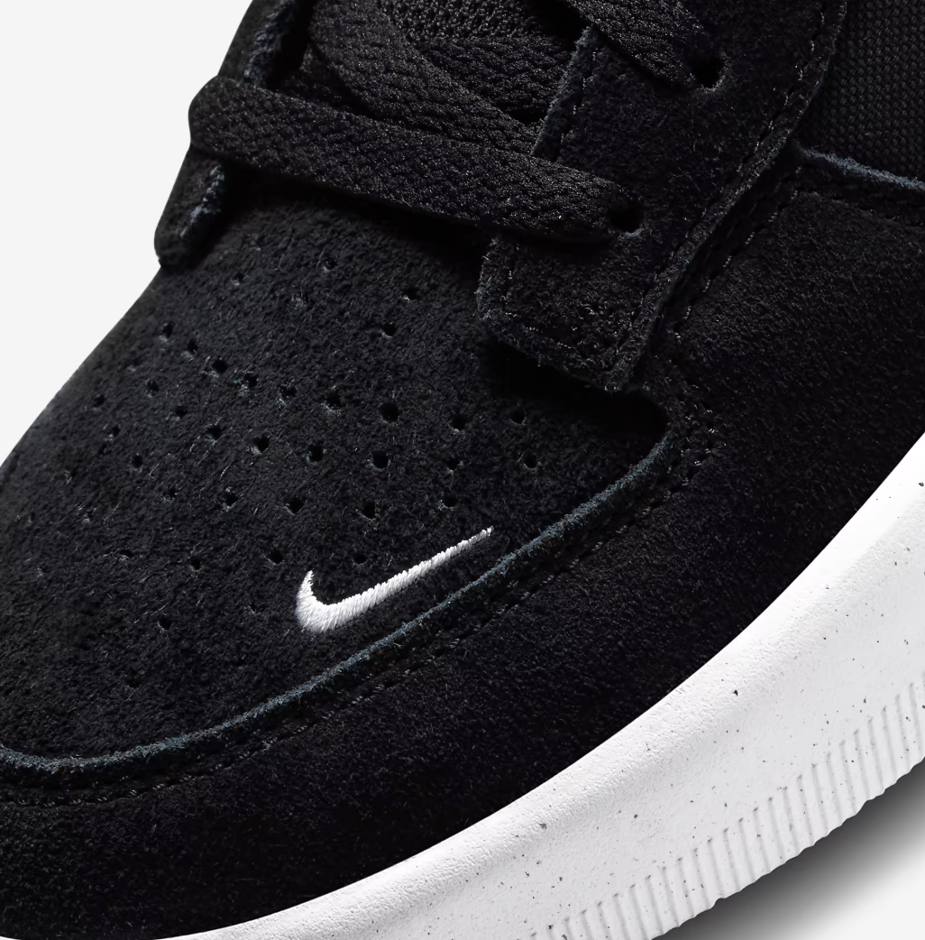 Nike SB Force (Black/White) Size 10 and 11 Shoes