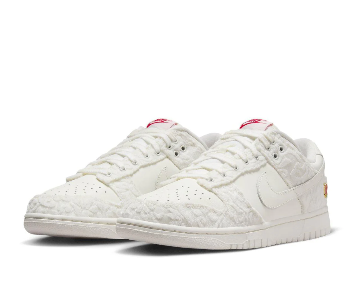 Nike Dunk Low (Valentines) Size 7 and 8 Shoes
