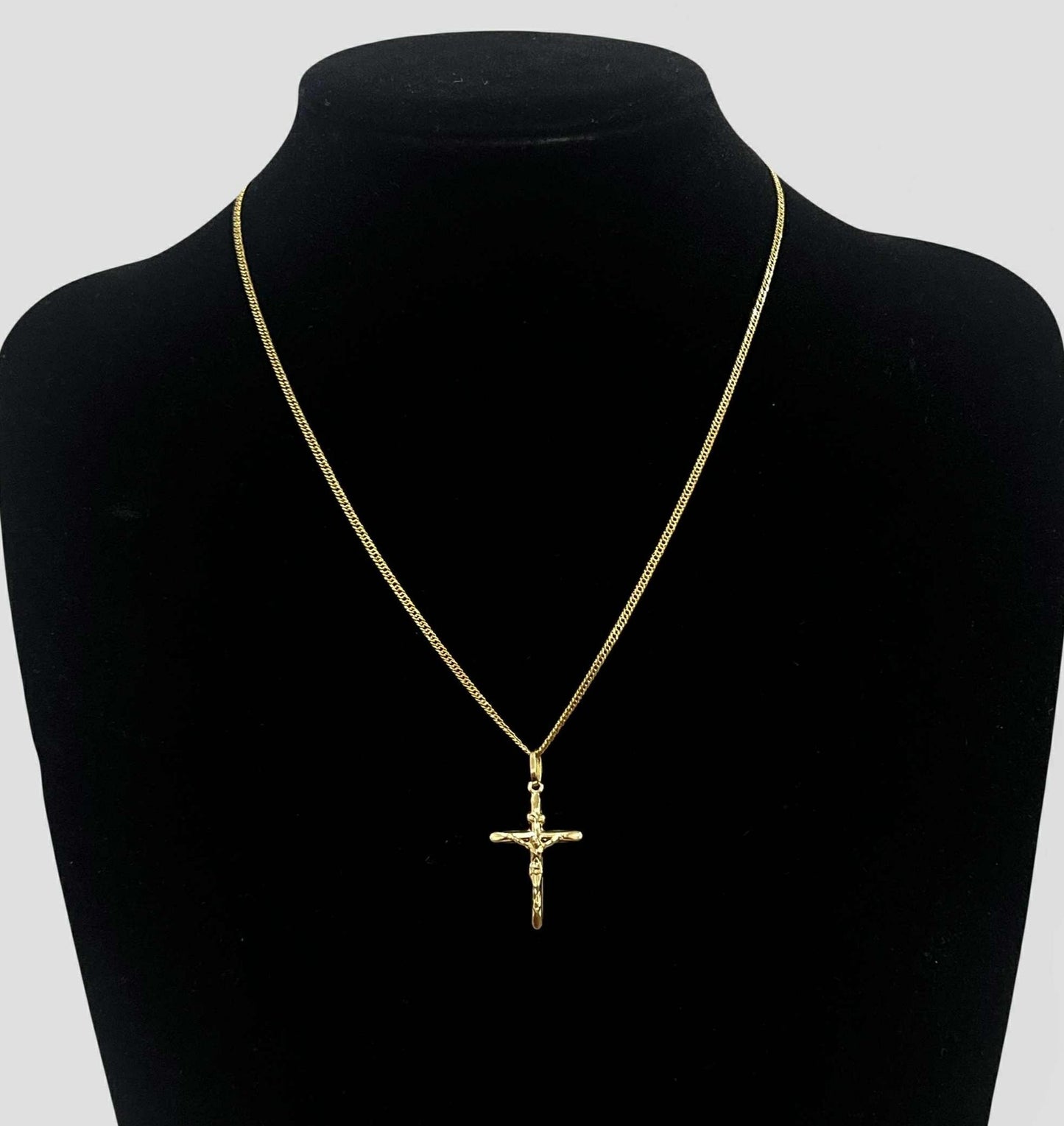 WG003618 N 18k Saudi Gold Necklace 18" 2.85g