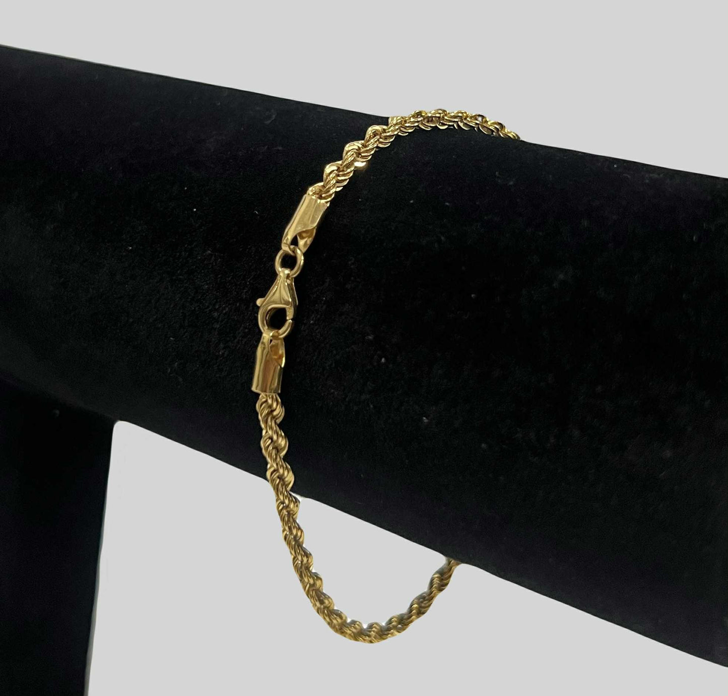WG003643 B 18k Saudi Gold Bracelet 7.5" 2.92g