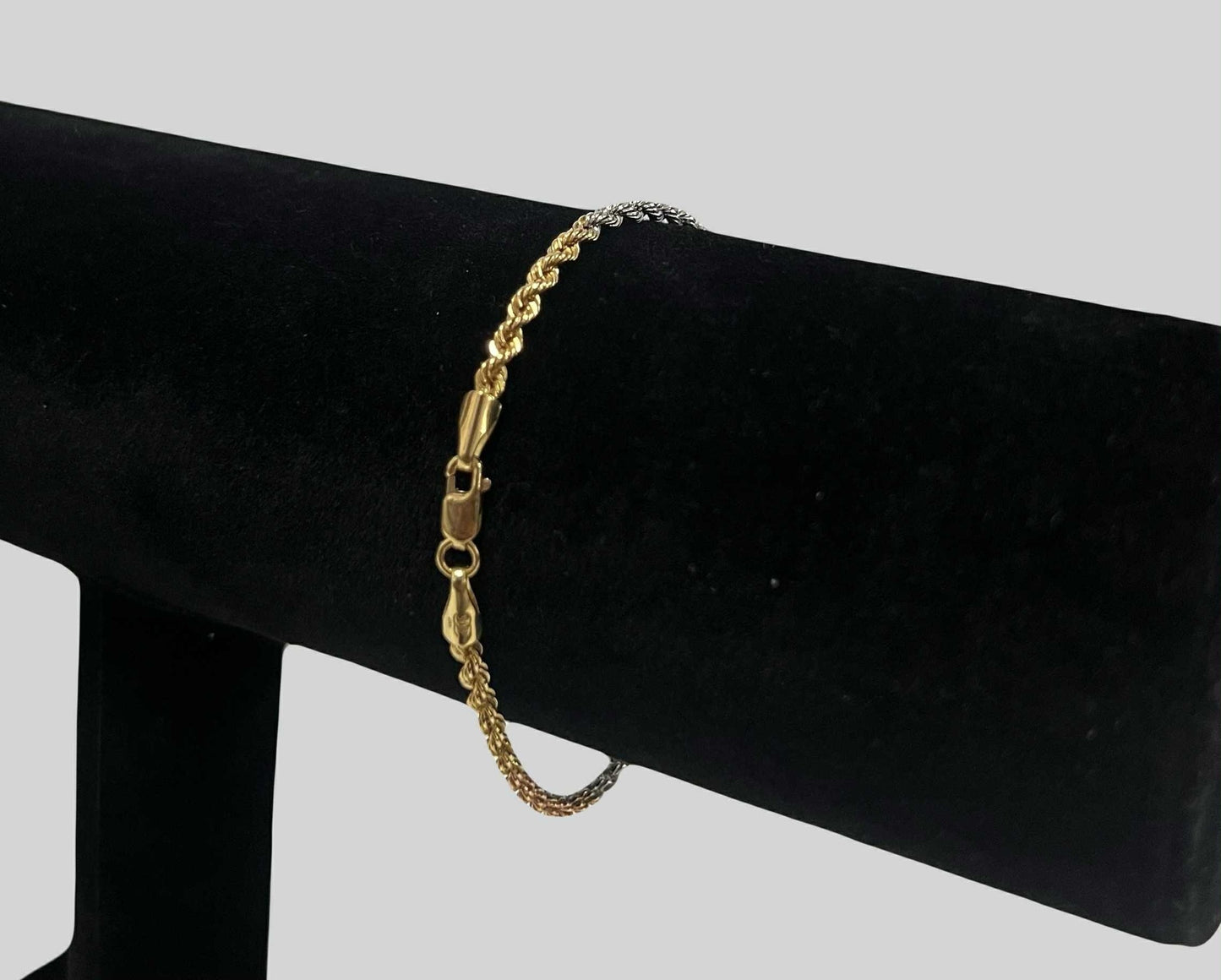 WG003709 B 18k Saudi Gold Bracelet 7" 2.19g