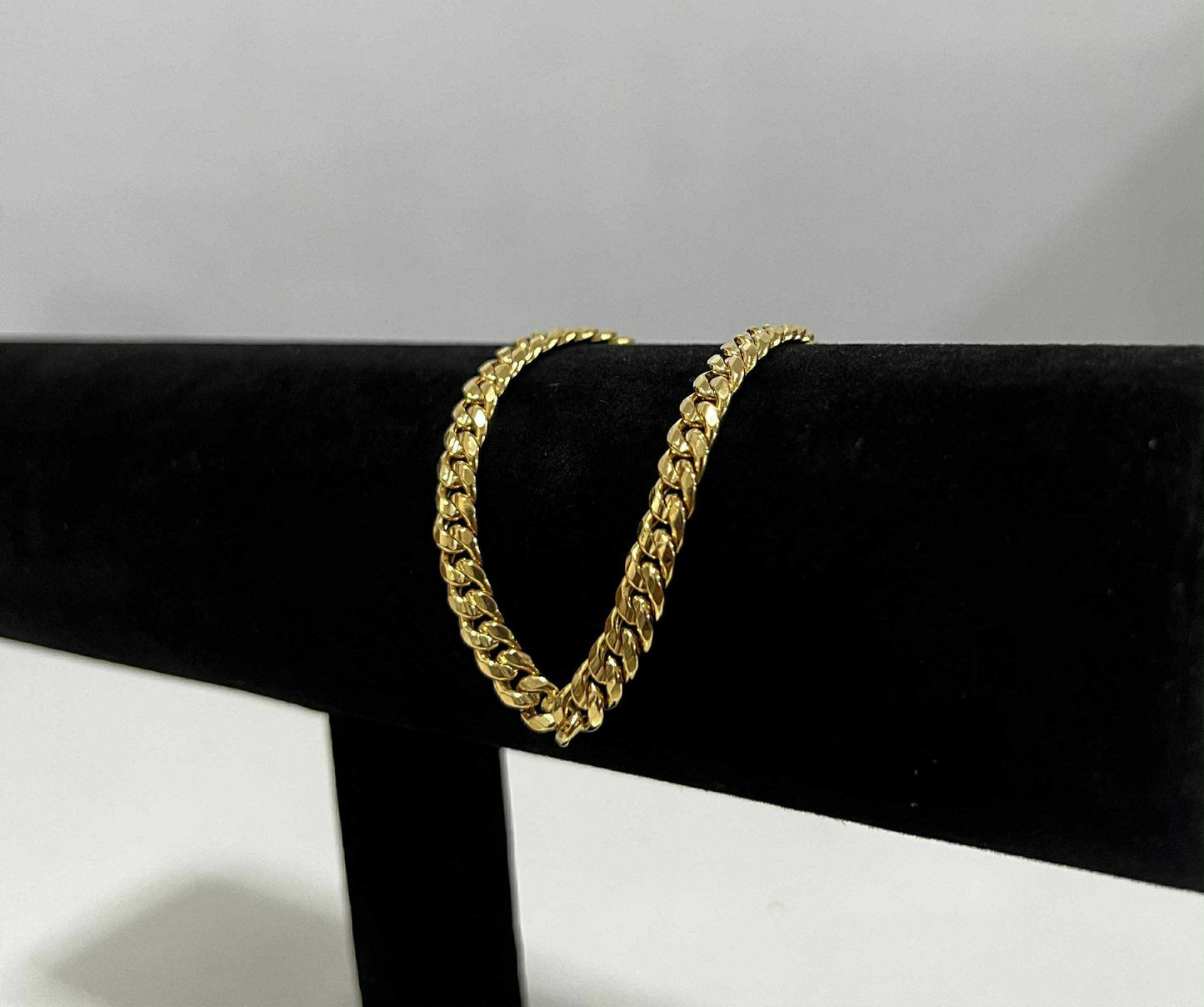 WG003729 B 18k Saudi Gold Bracelet 7.5" 6.51g