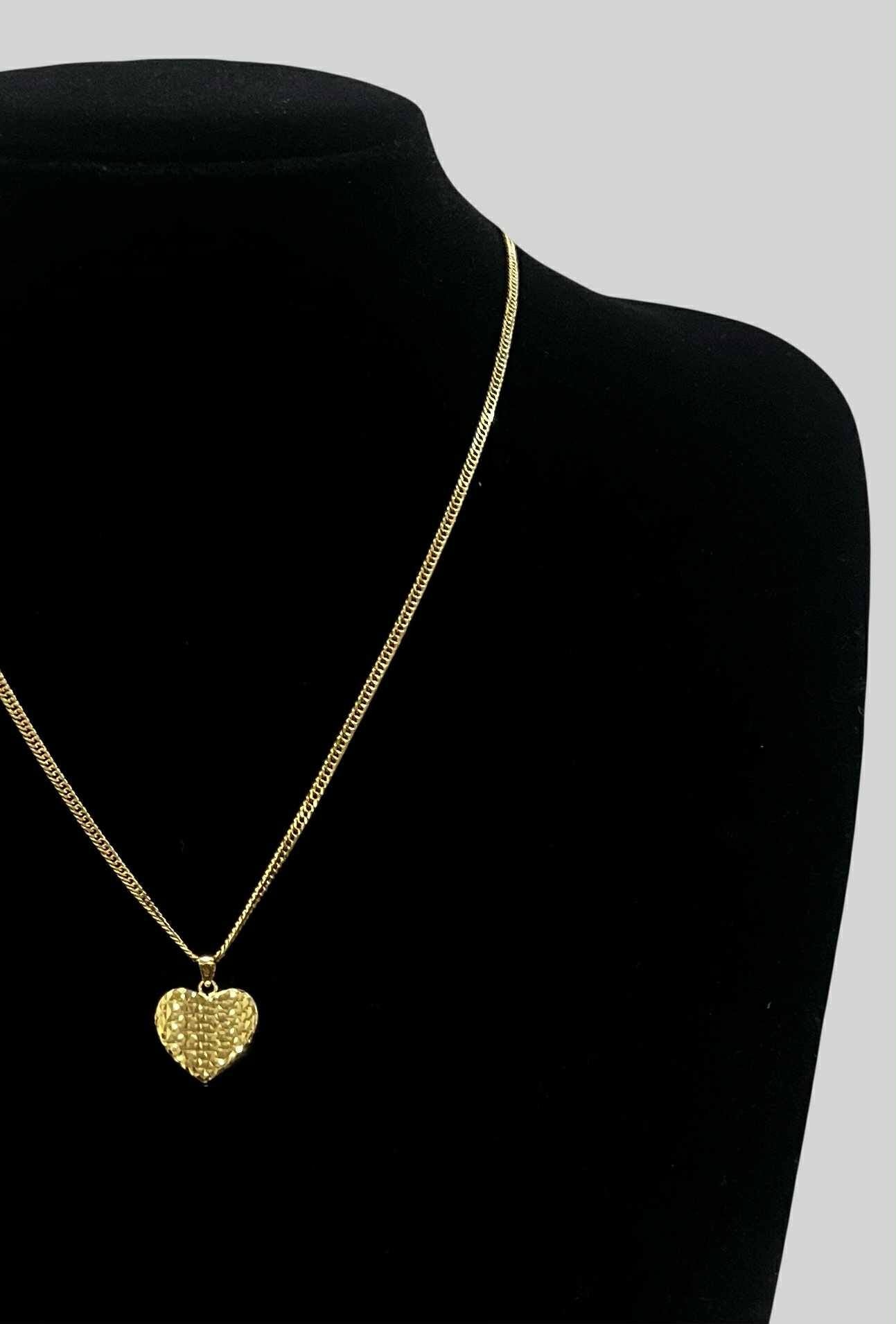 WG003731 N 18k Saudi Gold Necklace 18" 5.44g