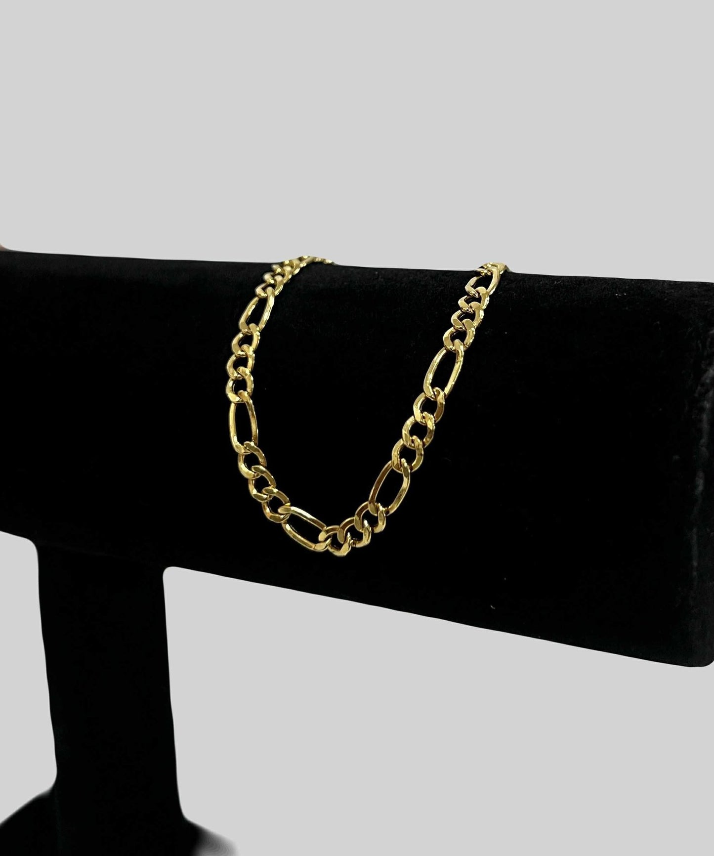WG003735 B 18k Saudi Gold Bracelet 7.5" 3.52g