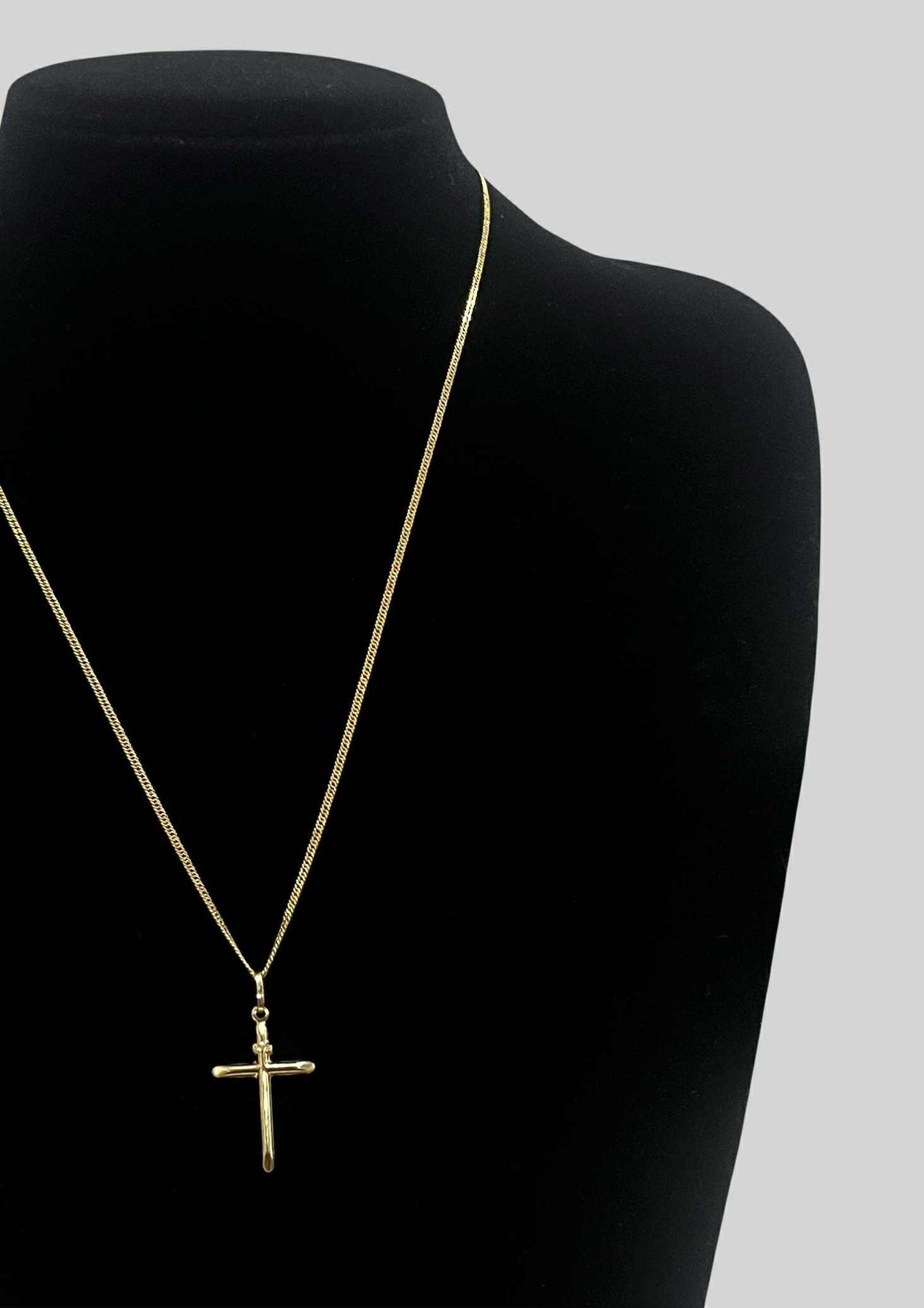 WG003738 N 18k Saudi Gold Necklace 20" 2.54g