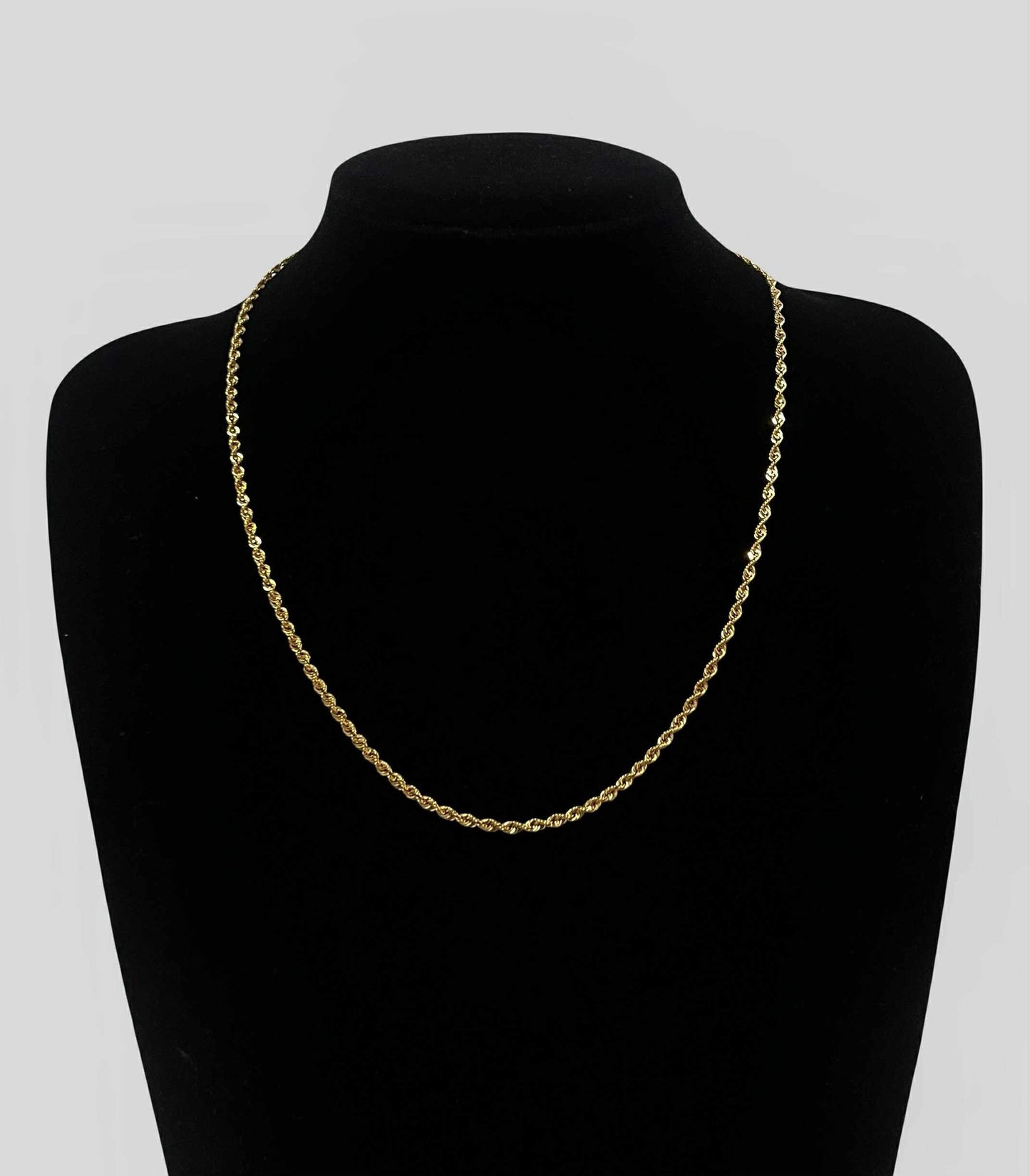 WG003741 N 18k Saudi Gold Necklace 20" 3.70g
