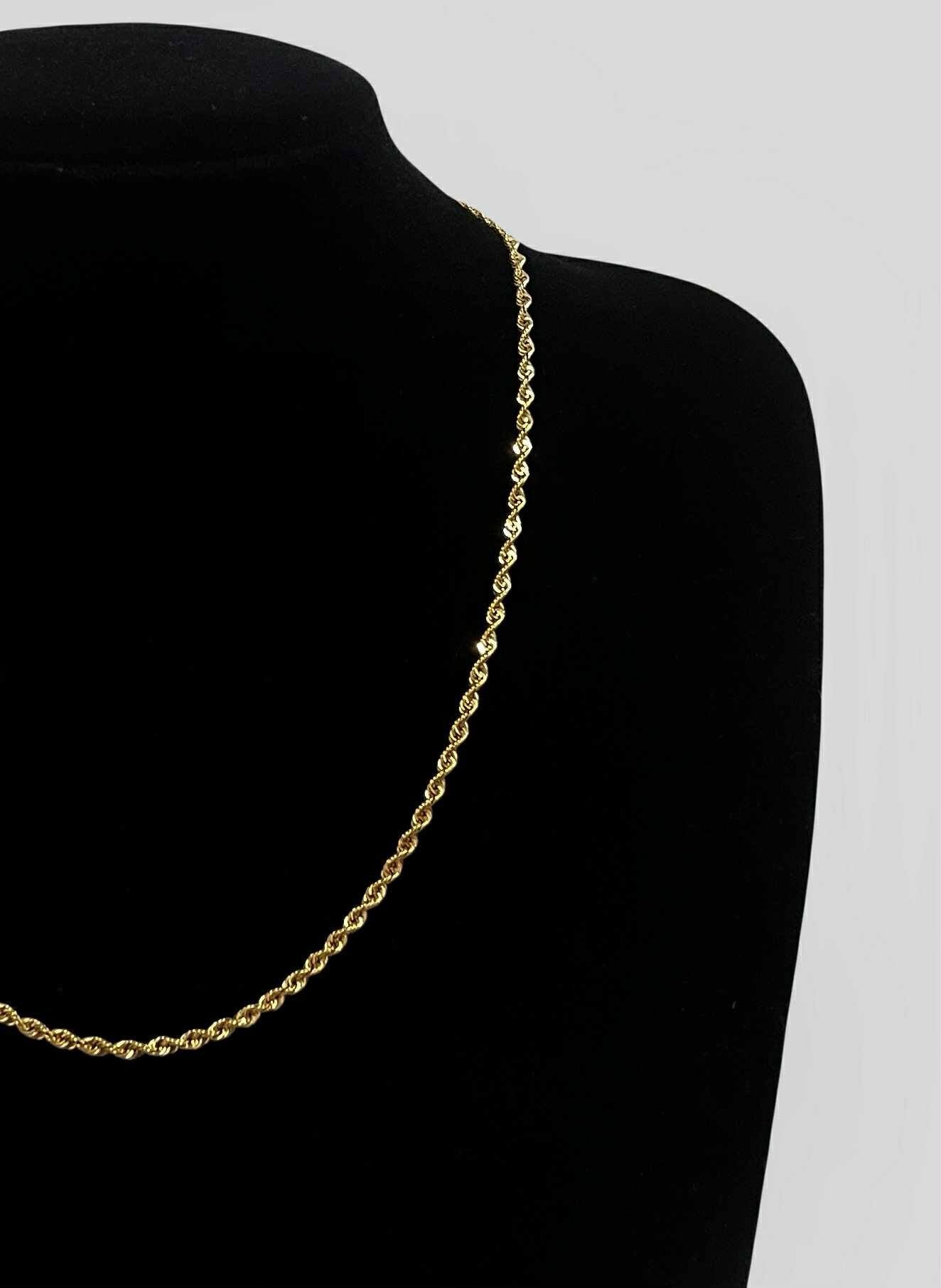 WG003741 N 18k Saudi Gold Necklace 20" 3.70g