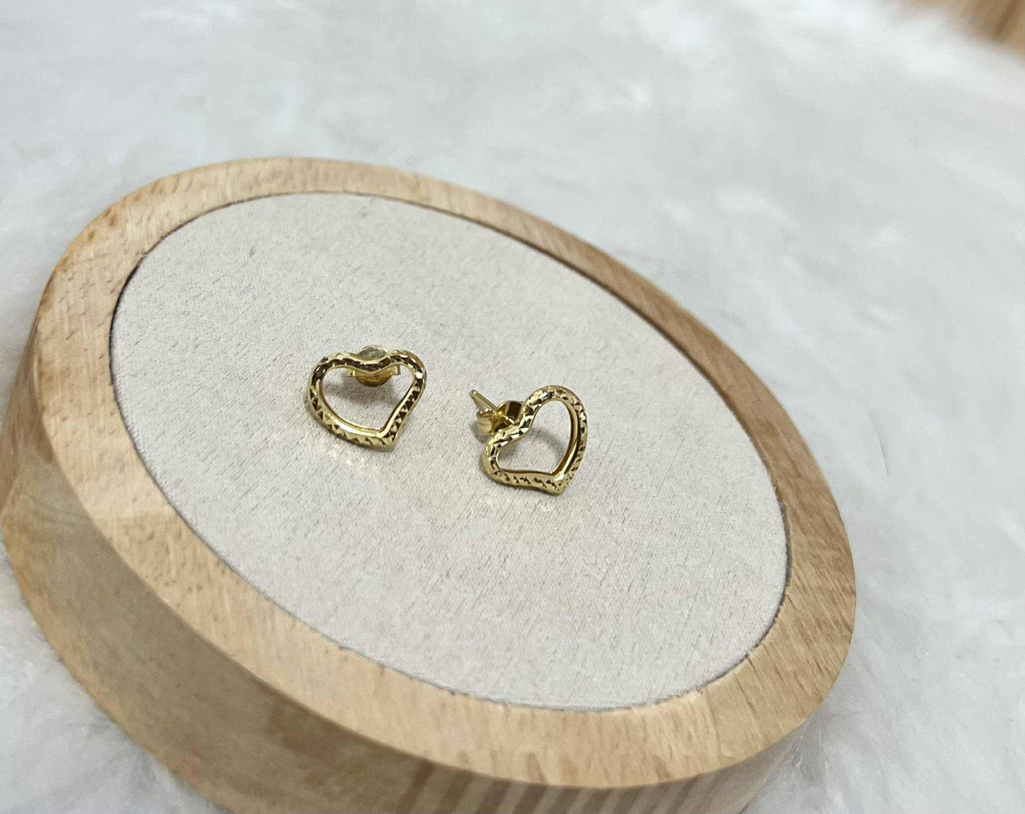 WG003812 E 18k Saudi Gold 1.20g
