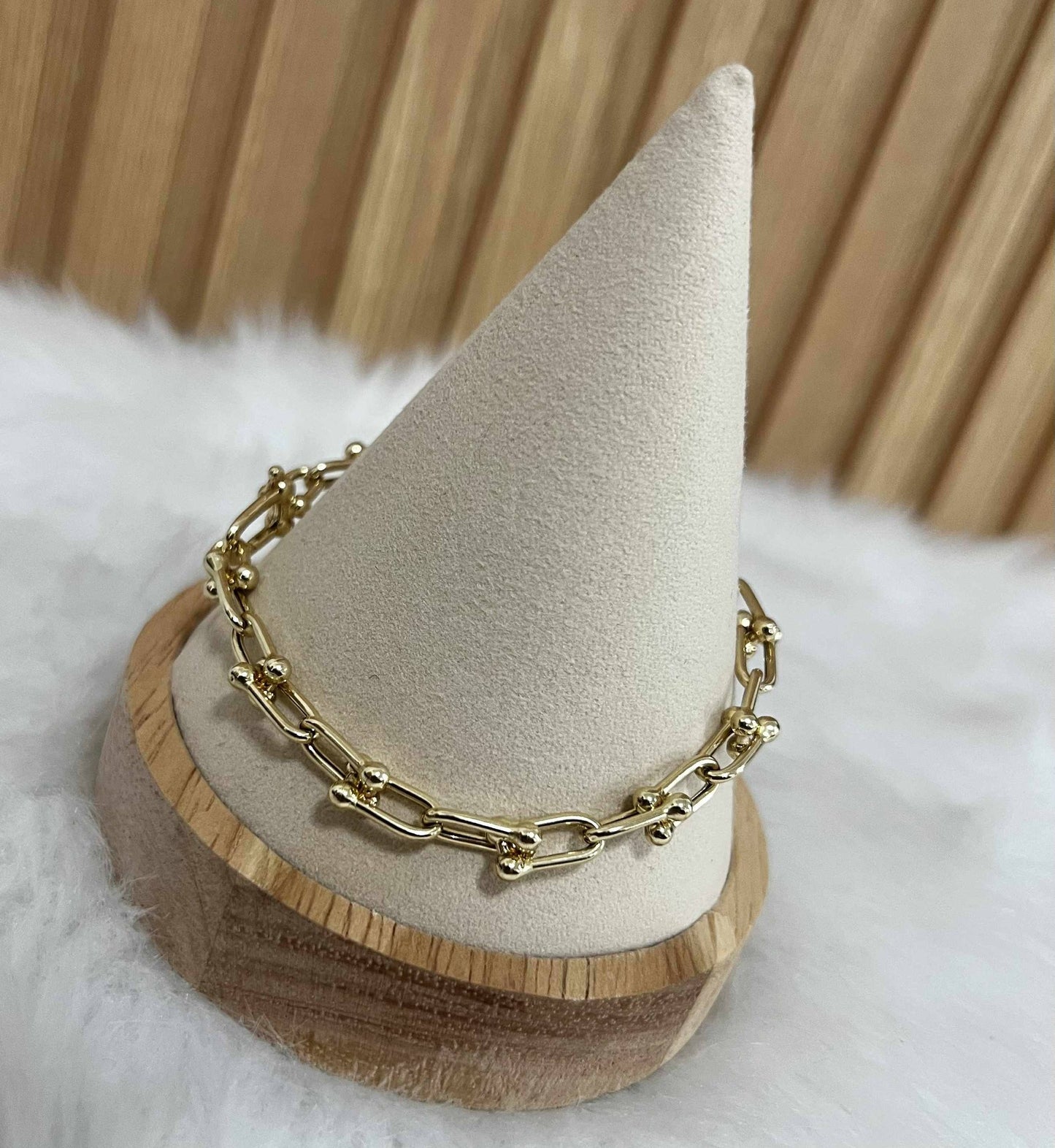 WG003818 Bracelet 18k Saudi Gold 8" 7.32g