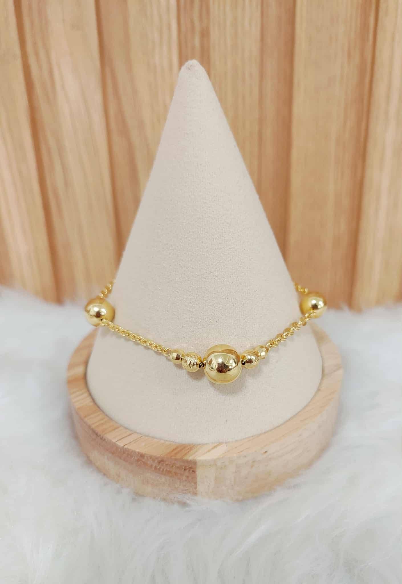 WG003836 B 18k Saudi Gold 7-8" 5.09g
