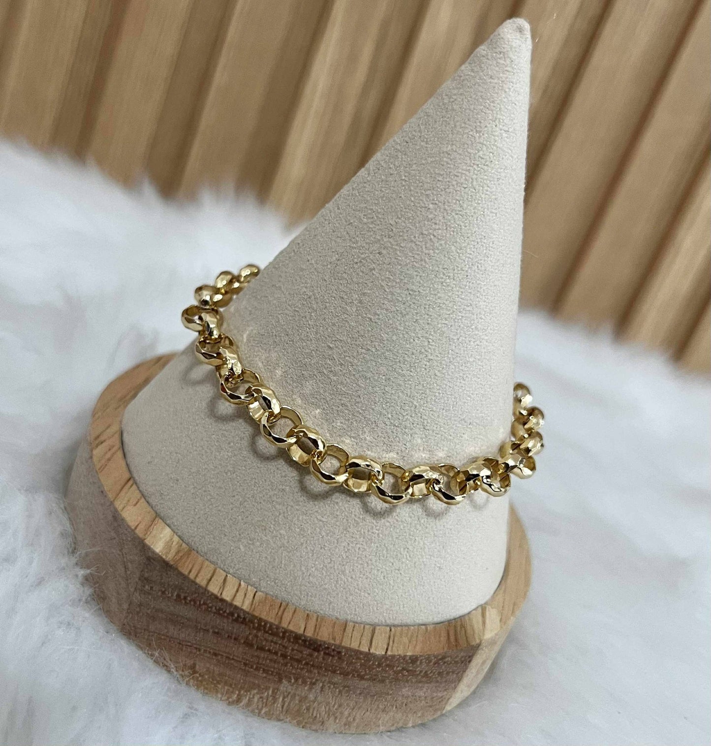 WG003839 B 18k Saudi Gold 7.5" 4.86g