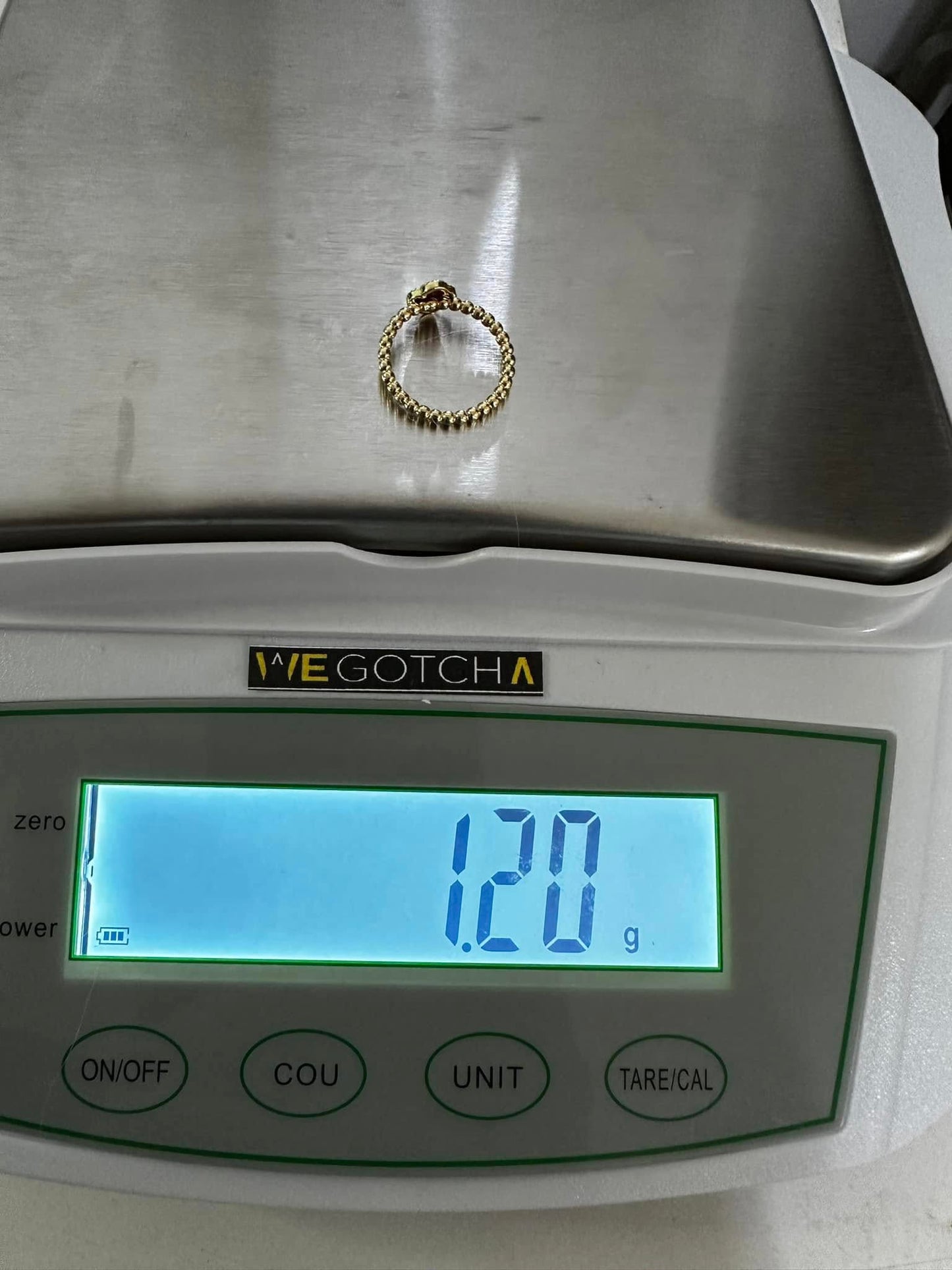 WG02384 R, 18k Saudi Gold Ring β 1.2 grams