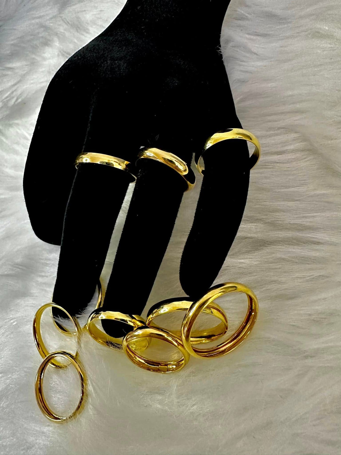 WG02721 R2, 18k Saudi Gold Ring – 1.12 grams