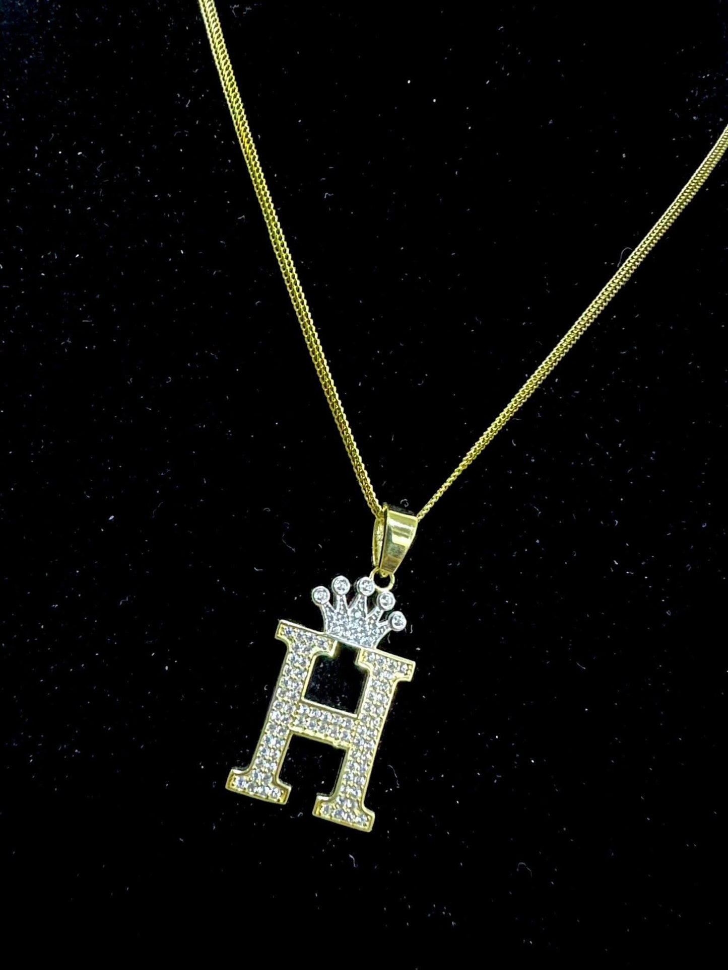 WG02792HP1002878N1.98 18k Gold Necklace with pendant