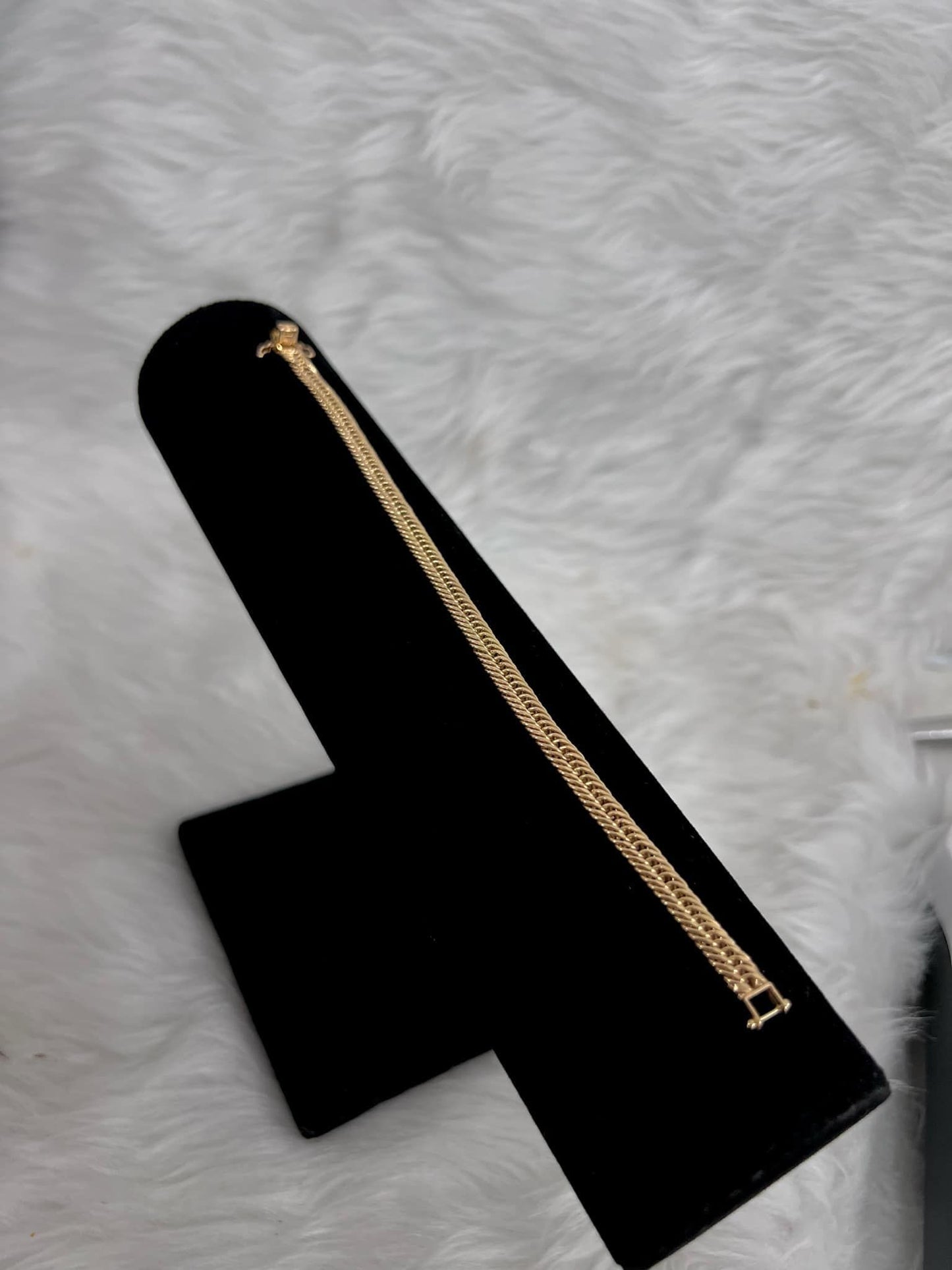 WG03232 18k Saudi Gold Bracelet β 8.34 grams