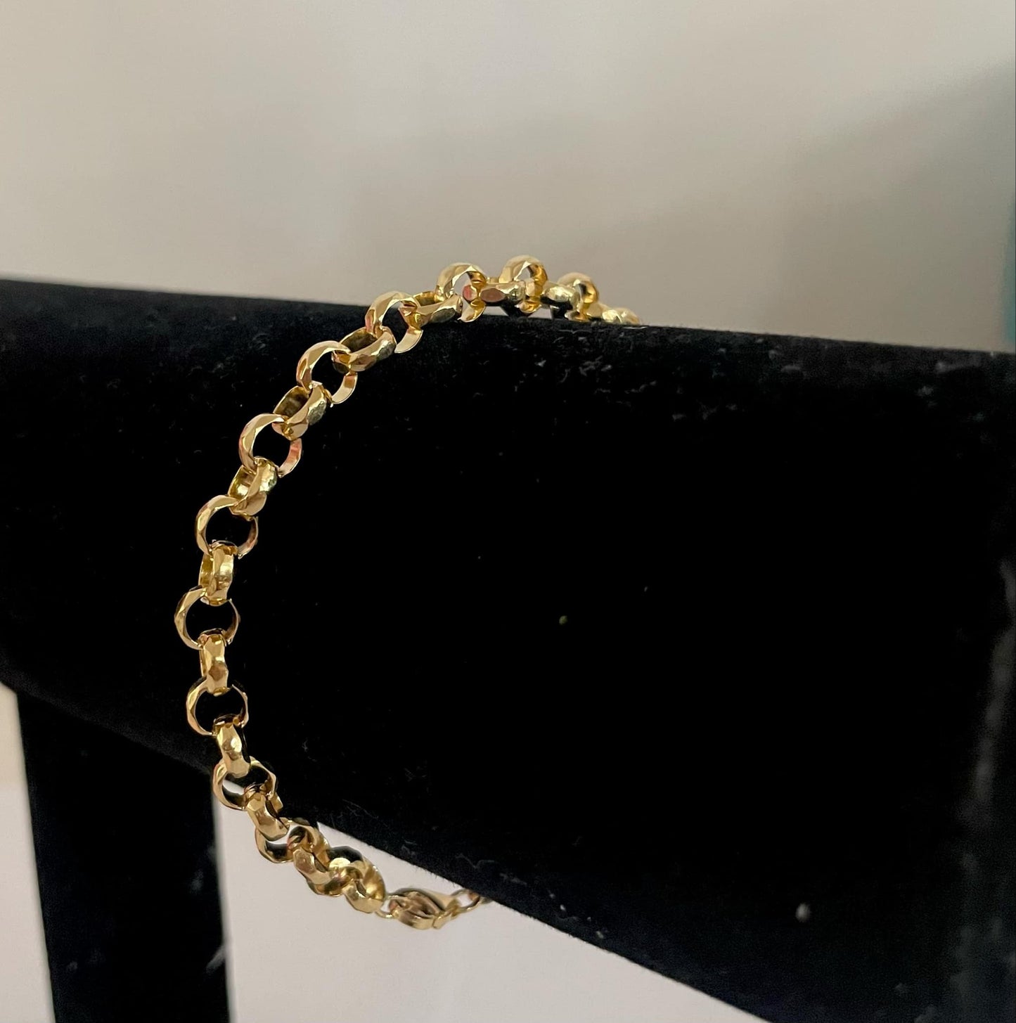 WG03386 B, 18k Saudi Gold Bracelet – 3.64 grams