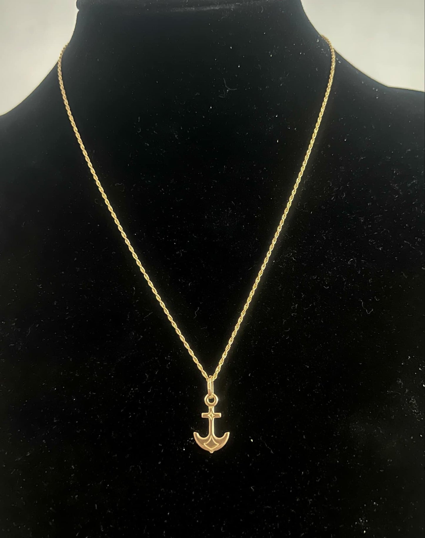 18k Saudi Gold Necklace – 1.88 grams