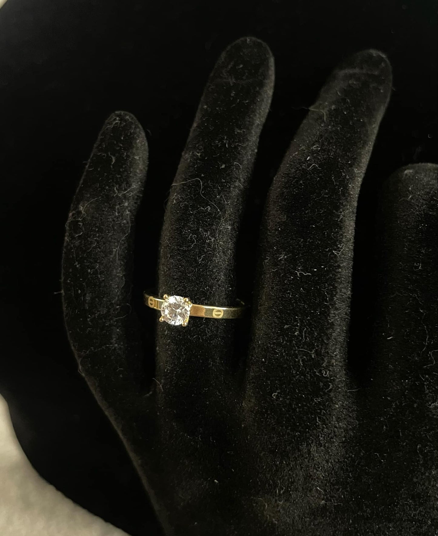 WG03466 R, 18k Saudi Gold Ring – 0.9 grams