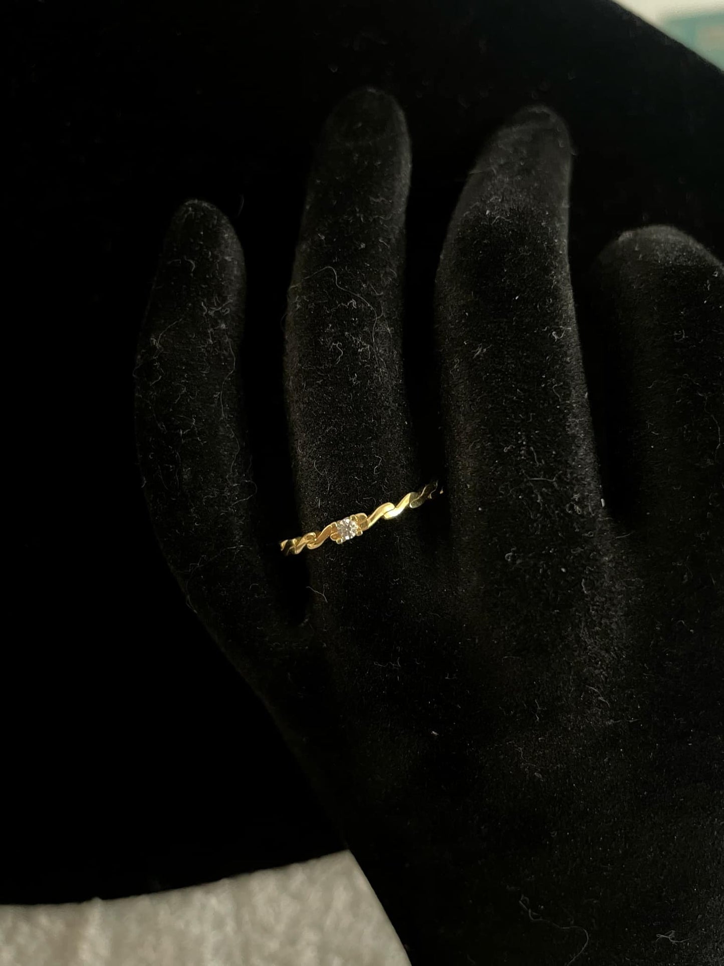 WG03485 R, 18k Saudi Gold Ring – 1.51 grams