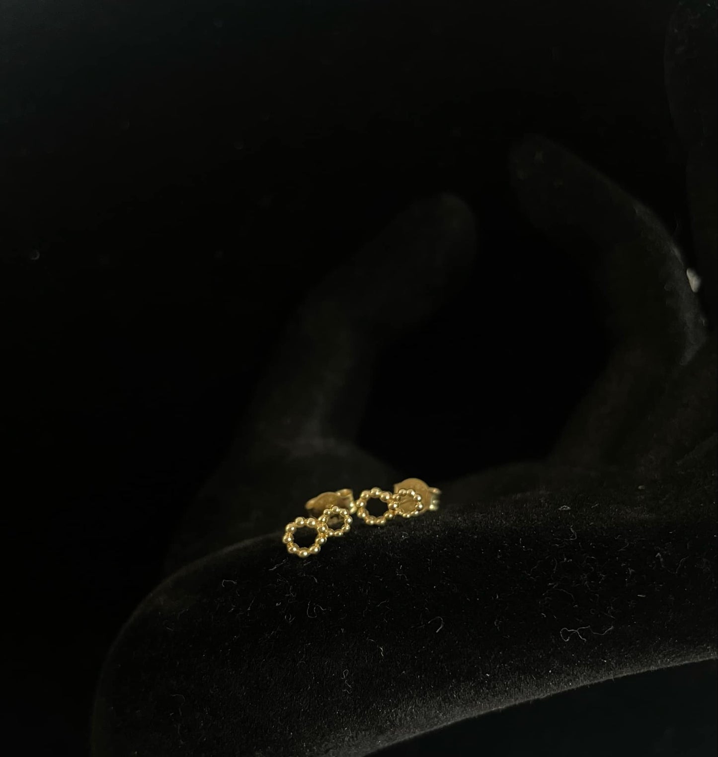 WG03502 E, 18k Saudi Gold Earrings โ 1.14 grams