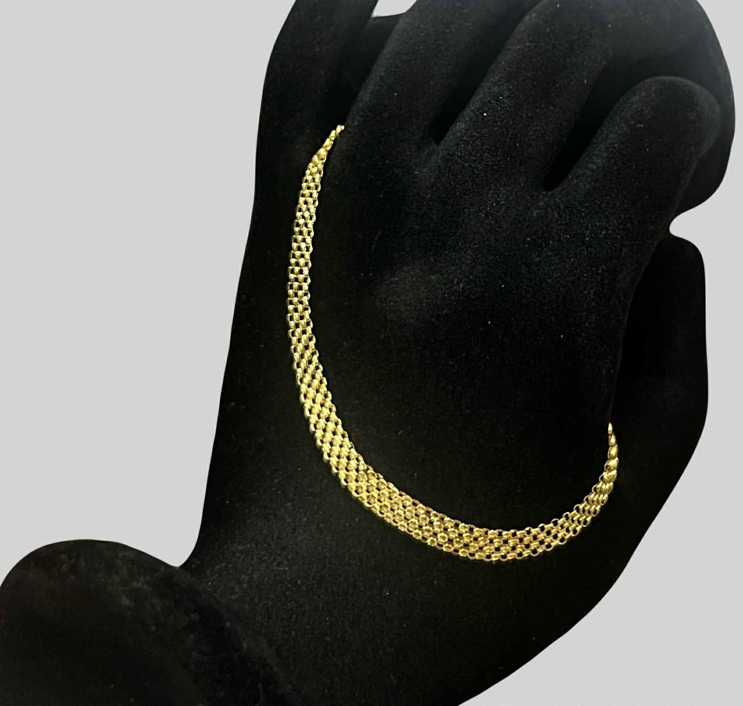 WG03566 B 18k Saudi Gold Bracelet 7.5" 2.30g