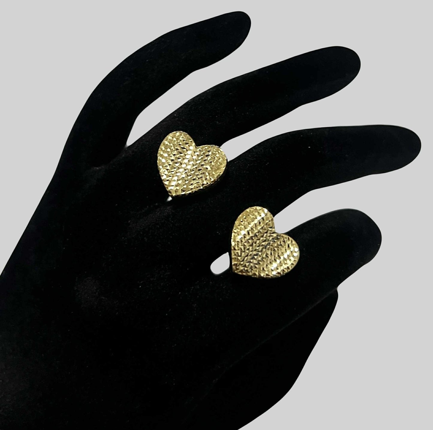 WG03604 E 18k Saudi Gold Earrings 2.83g