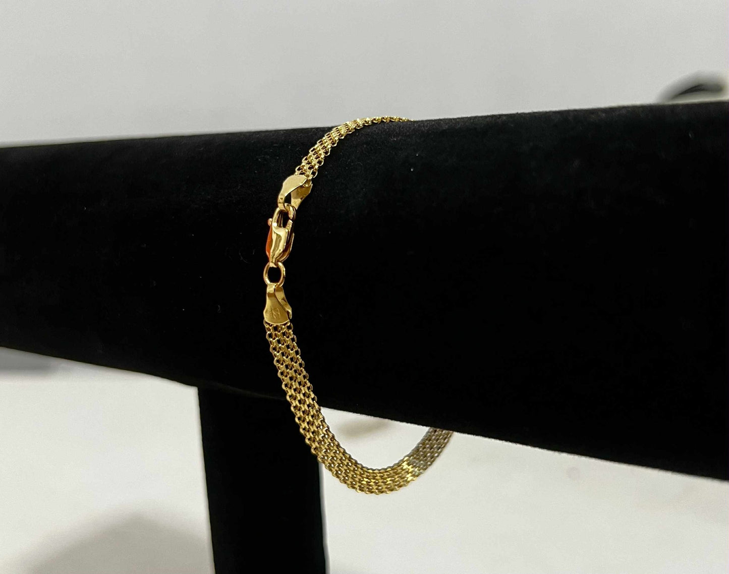 WG03768 B 18k Saudi Gold Bracelet 7.5" 2.27g