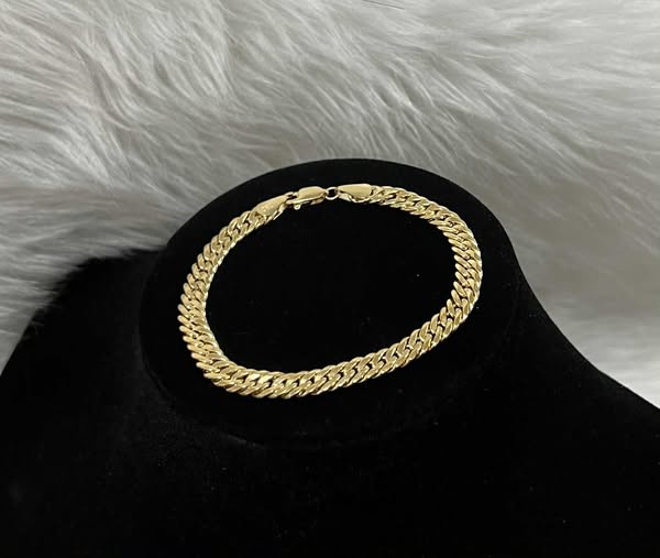 WG03787 B 18k Saudi Gold Bracelet 7.5" 3.83g