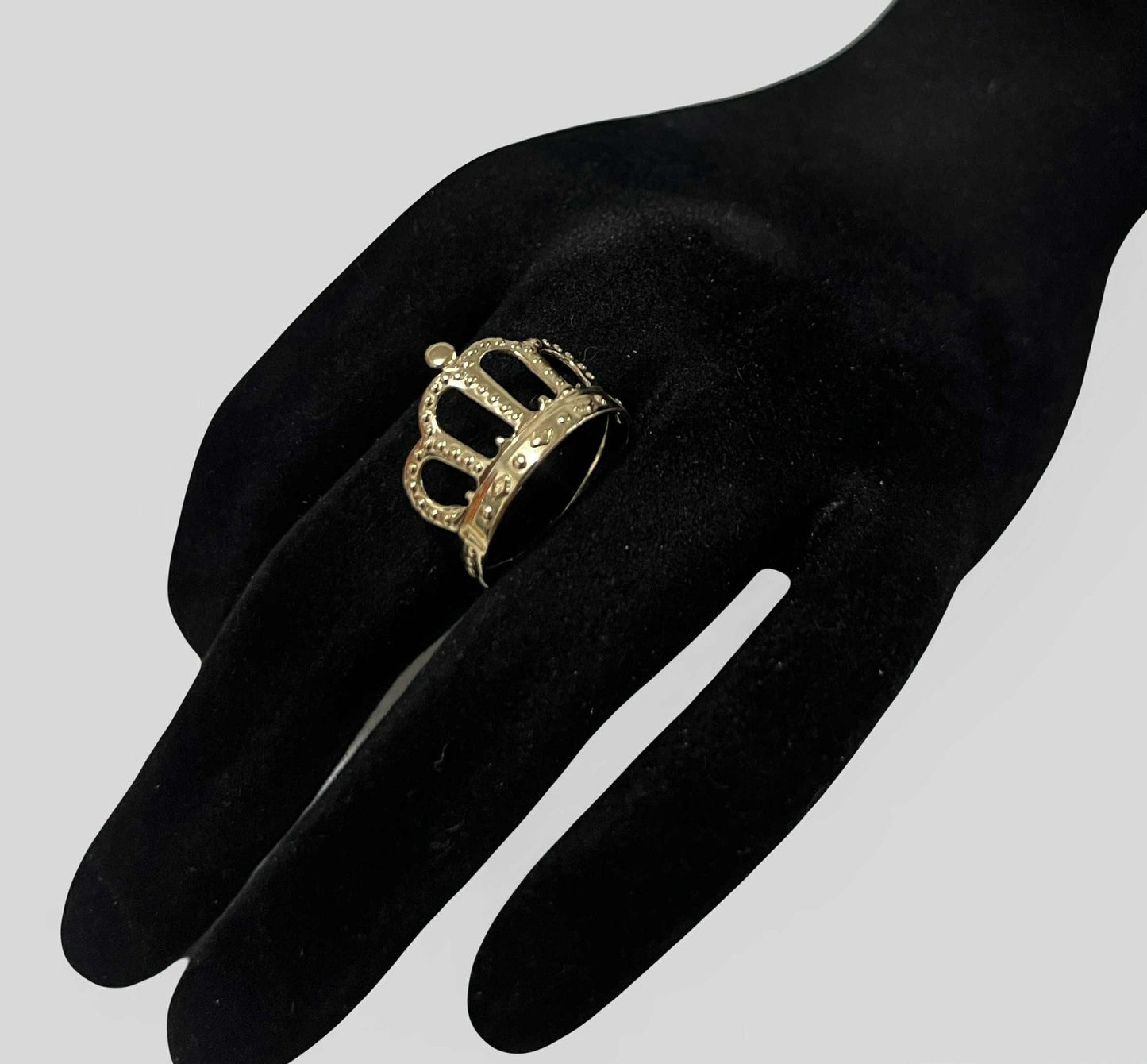 WG03797 R 18k Saudi Gold Ring s. 7 1.67g
