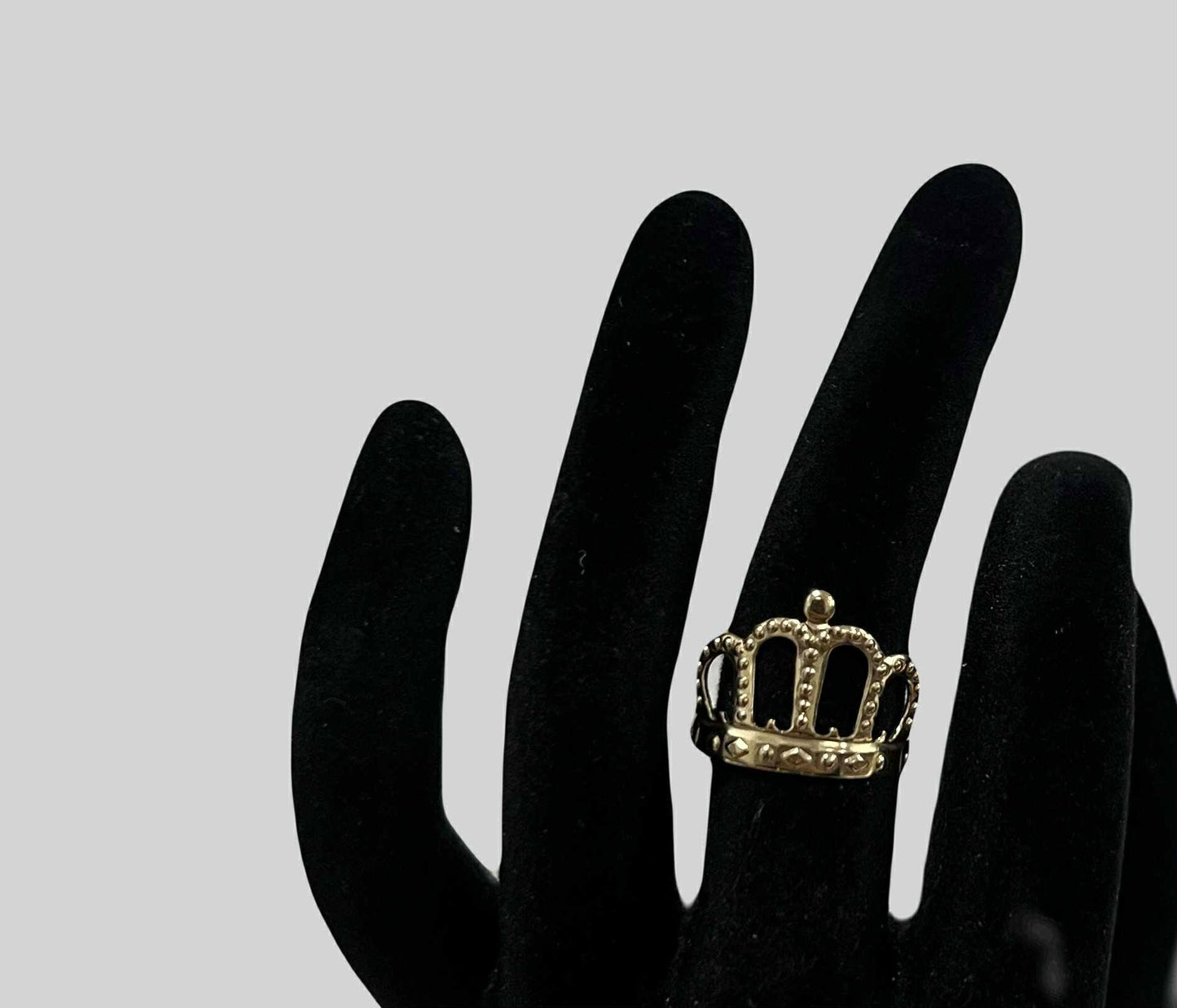WG03797 R 18k Saudi Gold Ring s. 7 1.67g