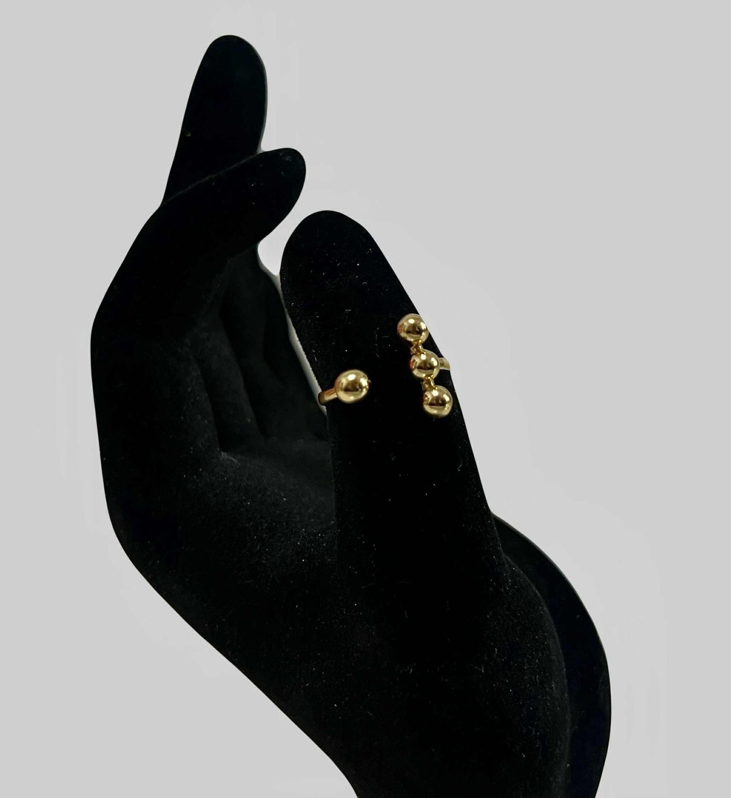 WG03799 R 18k Saudi Gold Ring s. 6.5 2.42g