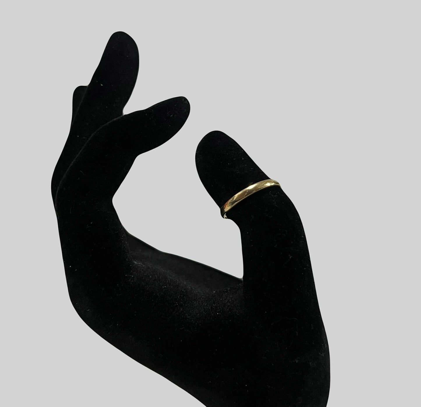 WG03799 R 18k Saudi Gold Ring s. 6.5 2.42g