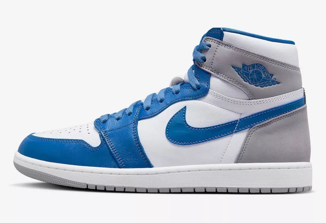 Air Jordan 1 HIGH (True Blue) Size 9 Shoes