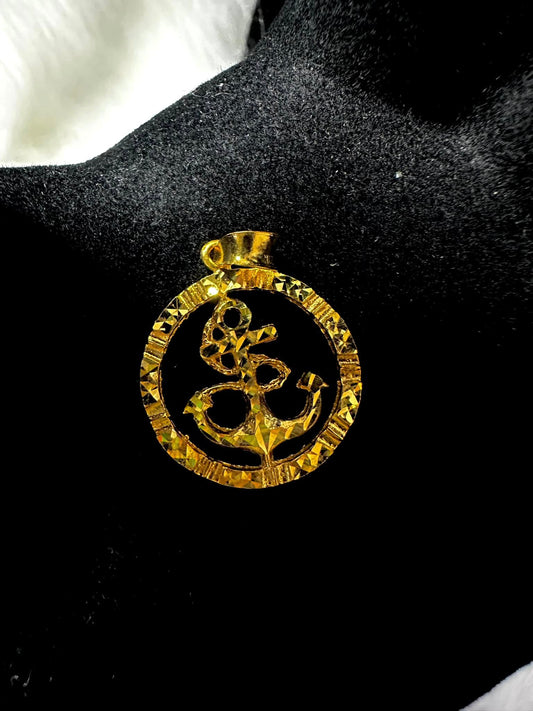 WG02355 P, 21k Saudi Gold Pendant – 2.41 grams