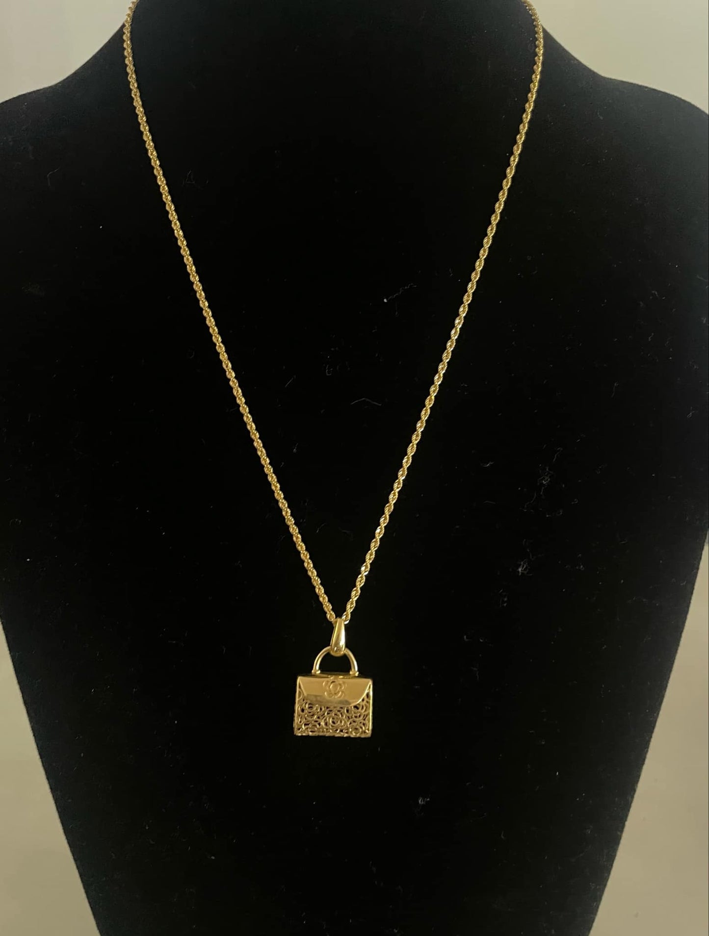 18k Saudi Gold Necklace – 5.34 grams