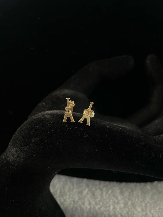 WG03505 E, 18k Saudi Gold Earrings – 1.24 grams