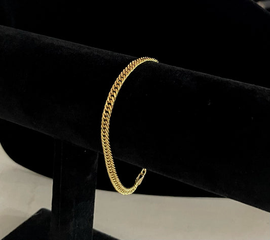 WG003670 18k Saudi Gold Bracelet - size 8", 4.52g