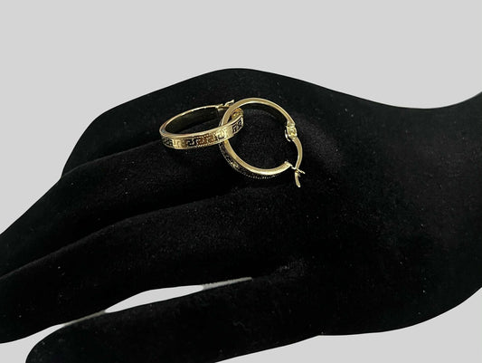 CM00073 E 18k Saudi Gold Earrings 1.79g