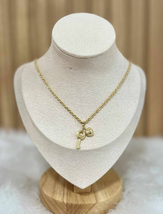 CM00094 Necklace 18k Saudi Gold  20" 3.95g